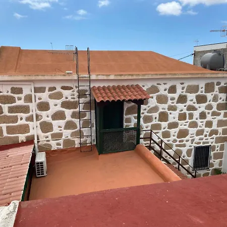 Casa La Musa De Tamaide Feriehus *